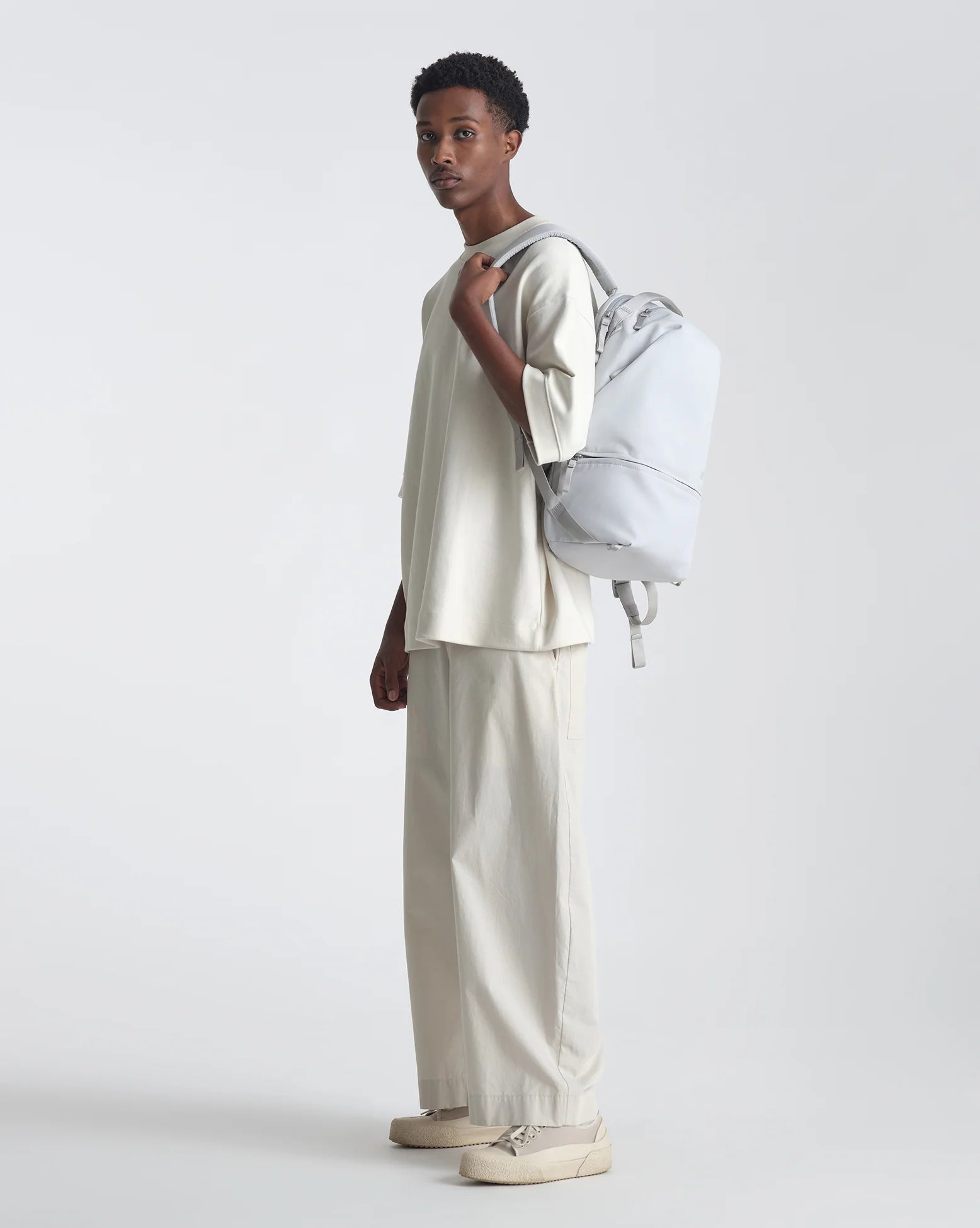 Urth Arkose Backpack