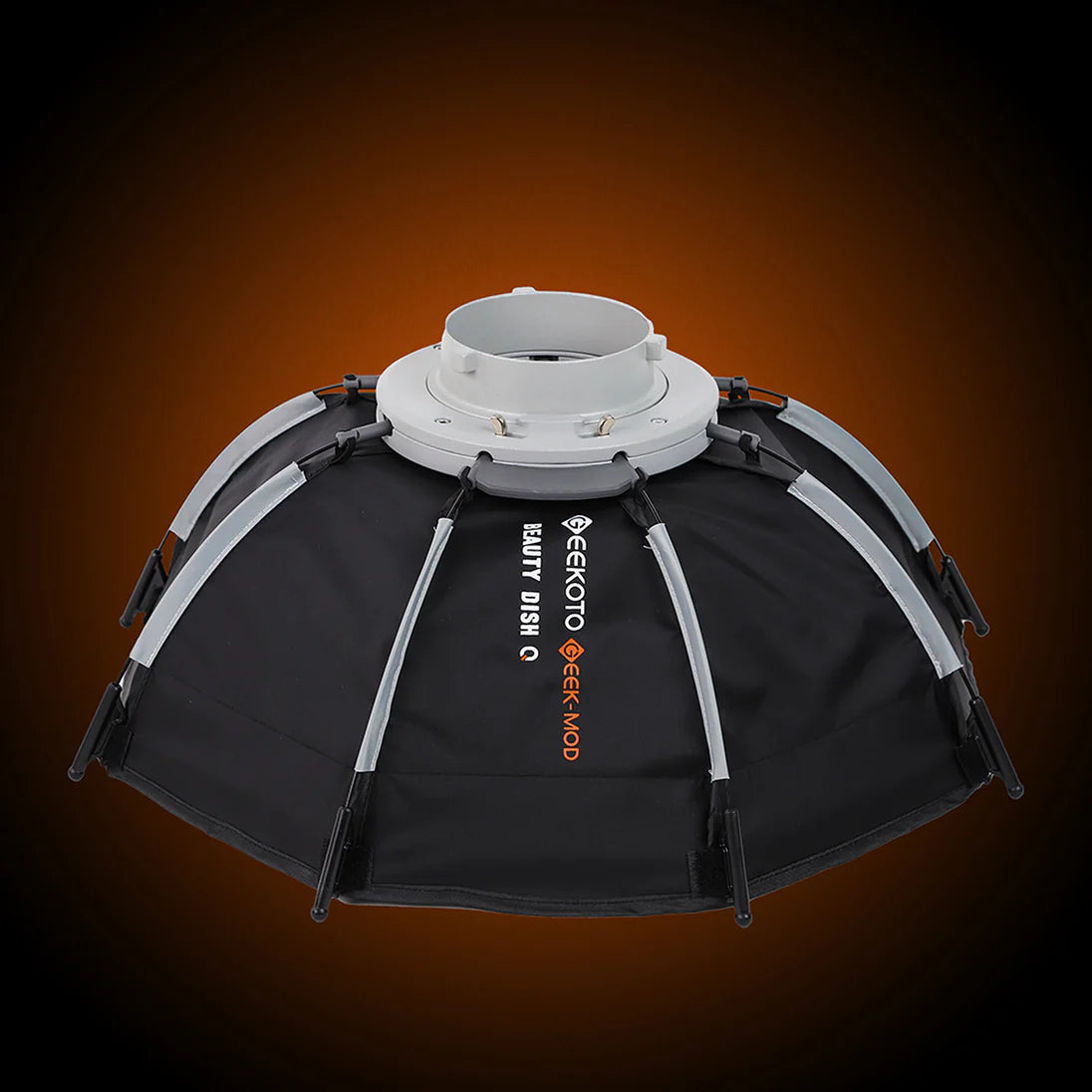 GeekMod Beauty Dish Q