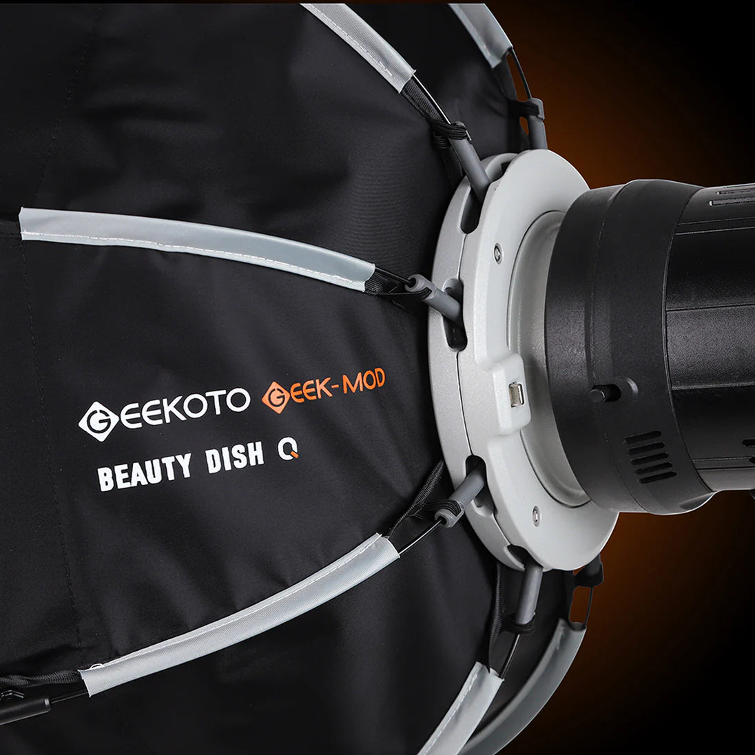 GeekMod Beauty Dish Q